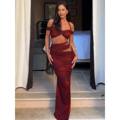 Off - the - Shoulder Top & Pleated Skirt Set 02