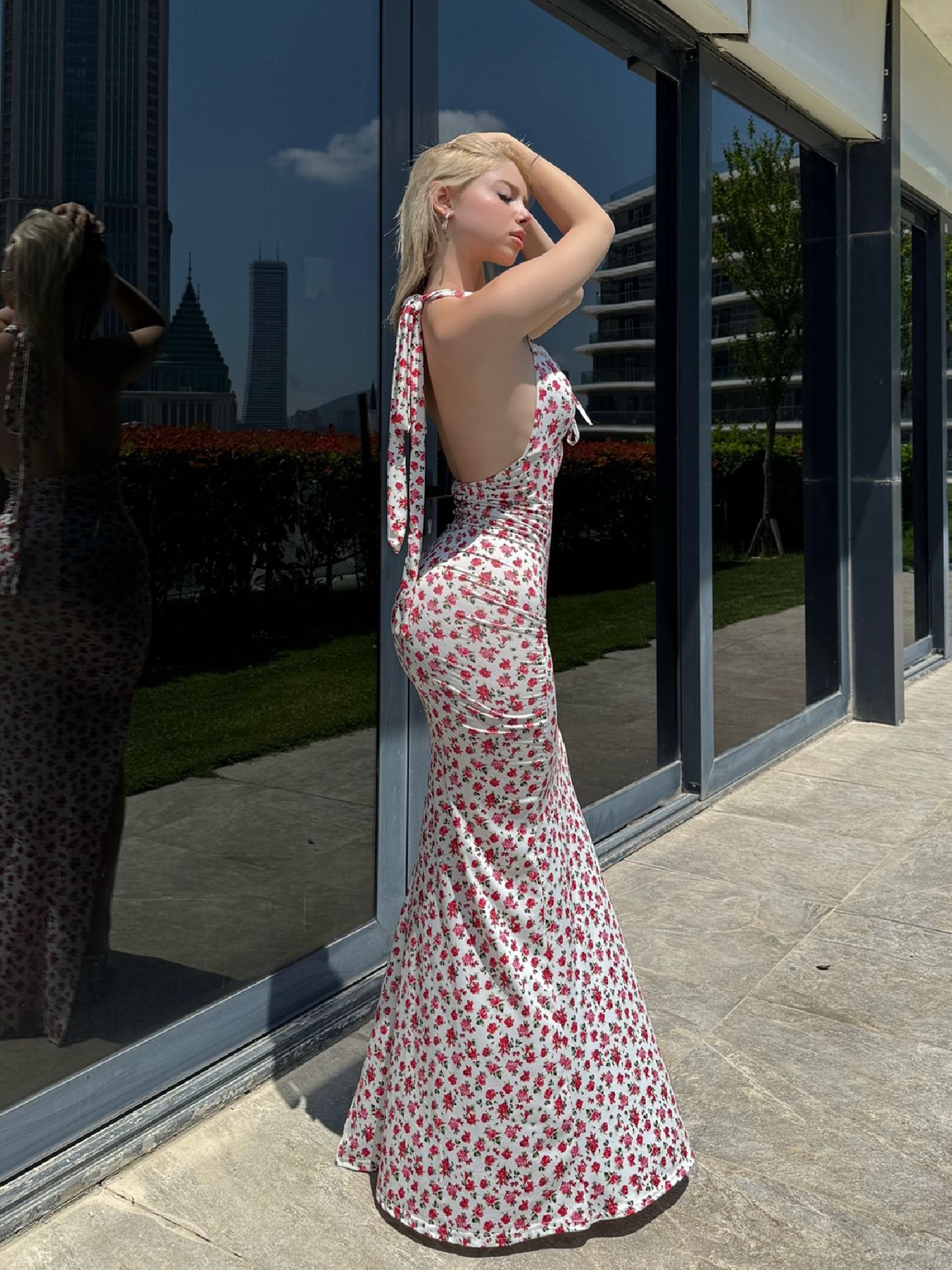 Sweet Floral Backless Halter Neck Sleeveless Midi Dress