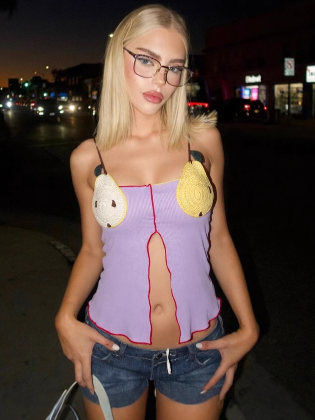 Hook - Knit Fruit - Pattern Crop Top with Color - Blocked Waist Exposure 