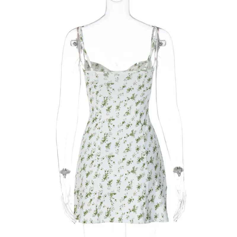  V-Neck Smocked Smock Dress for Beach Vacation, Daily Wear, Party - Cute Floral Sundress for Women