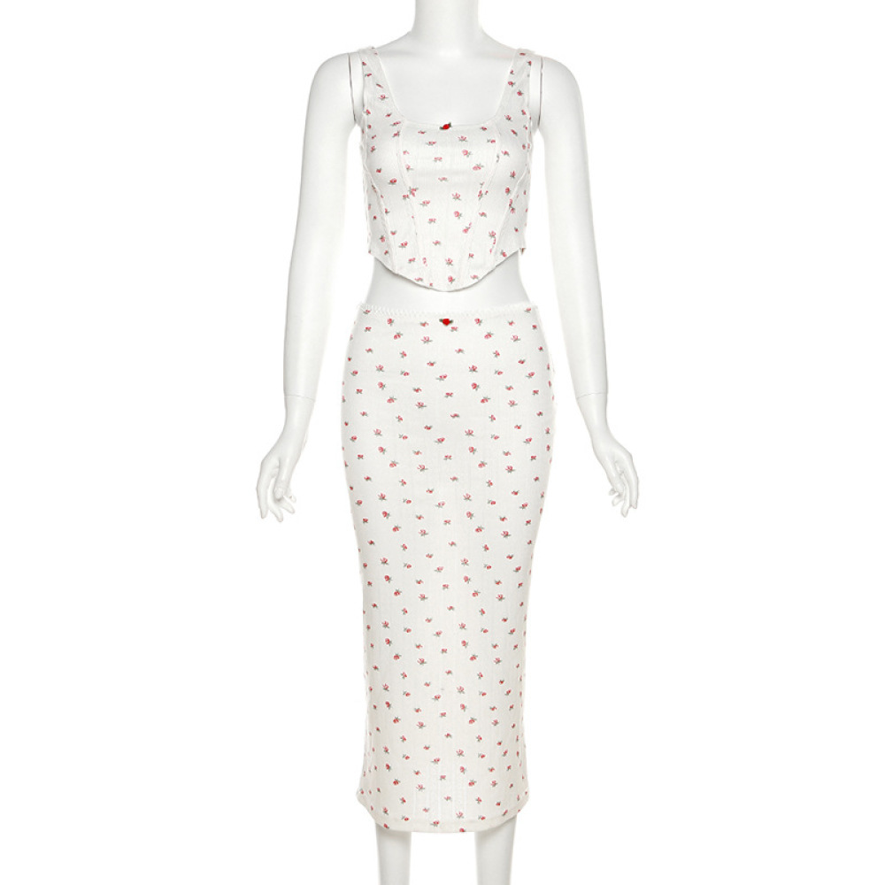 Fashionable Spaghetti Strap Printed Crop Top & Bodycon Midi Skirt Set