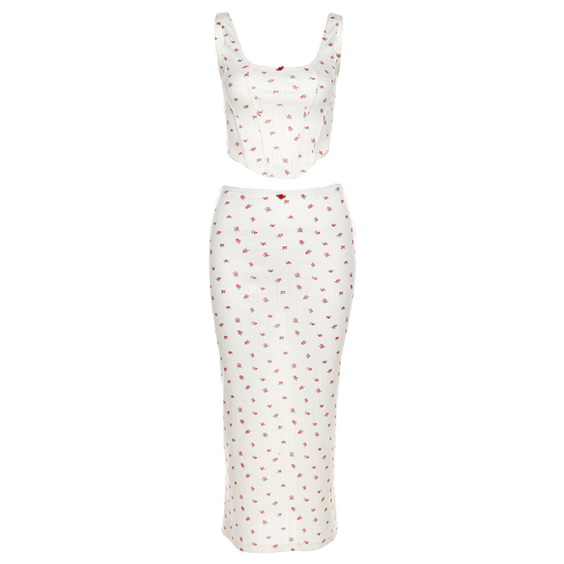 Fashionable Spaghetti Strap Printed Crop Top & Bodycon Midi Skirt Set