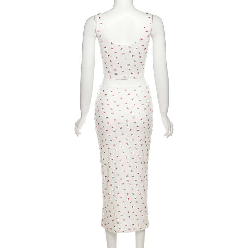 Fashionable Spaghetti Strap Printed Crop Top & Bodycon Midi Skirt Set