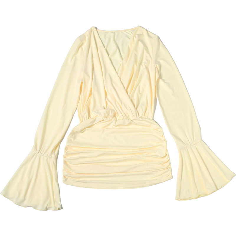 Elegant & Sexy V-Neck High-Waist Bodycon Dress with Ruched Detail and Flared Sleeves