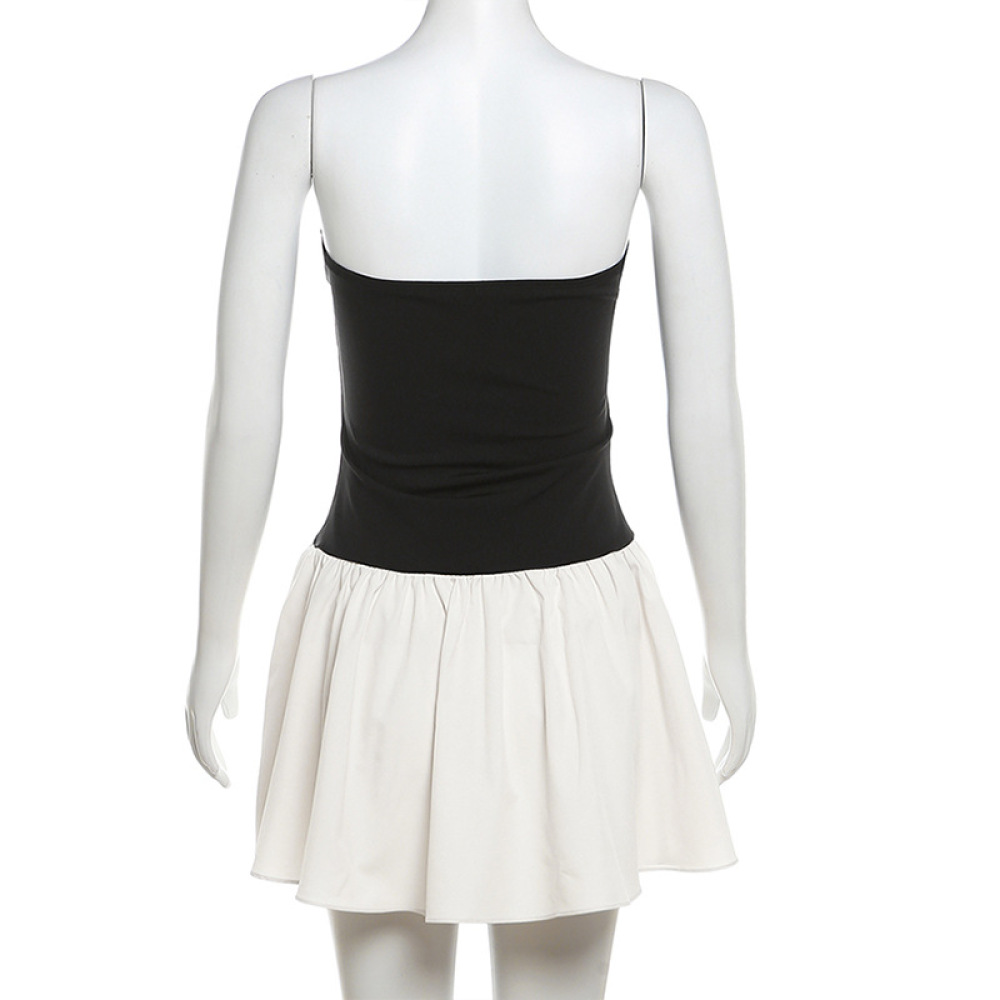 Fashionable Sweetheart Neck Contrast Color Panel Pleated Bodycon Midi Dress