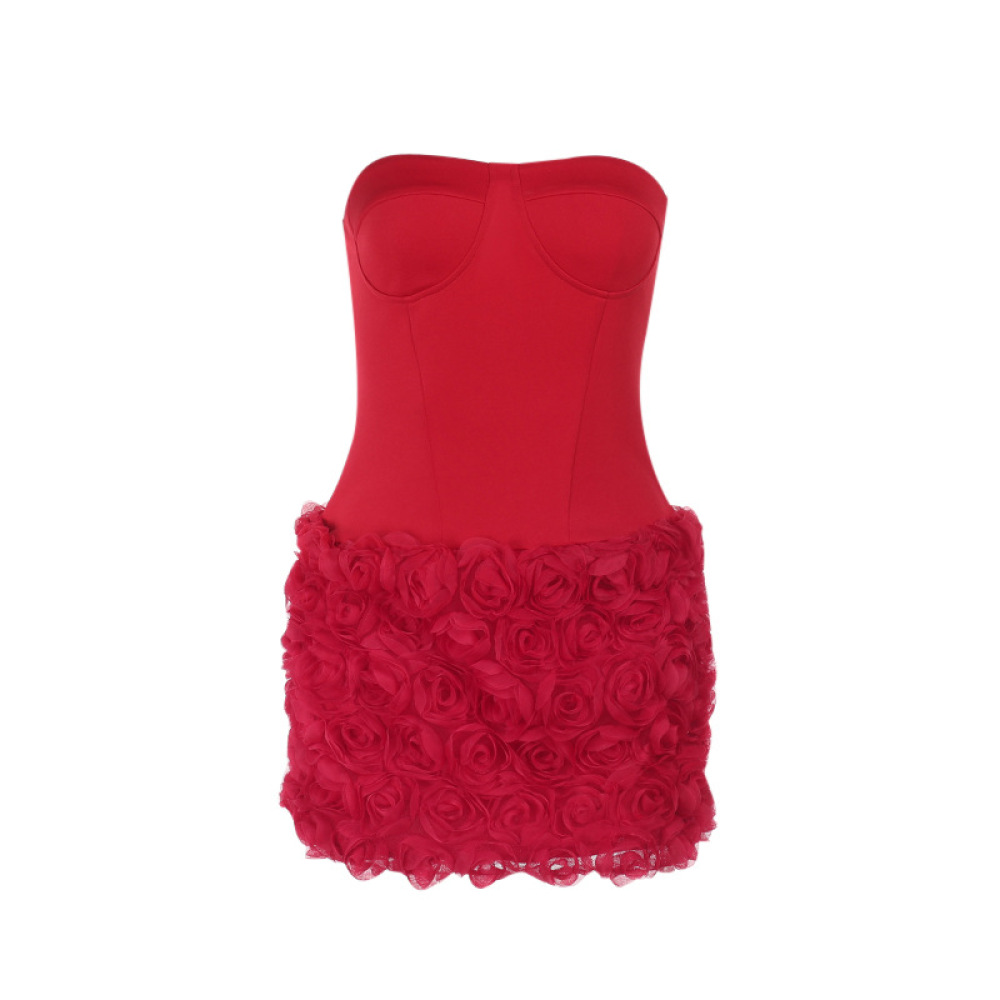 Elegant Strapless Evening Gown with 3D Floral Appliqués & Textured Fabric