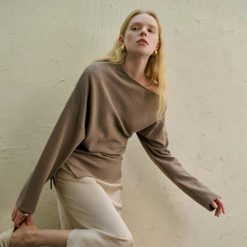 Off-Shoulder Knit Long Sleeve Top 