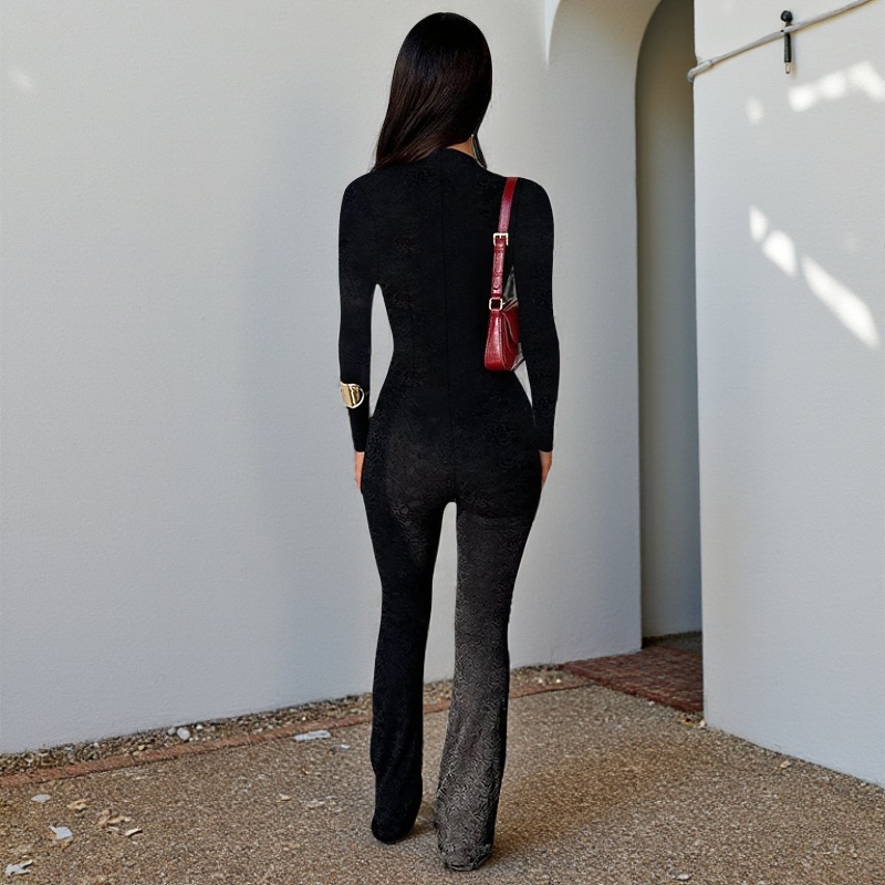 Fitted Athletic Romper for Yoga Lace V-Neck Long Sleeve Jumpsuit 