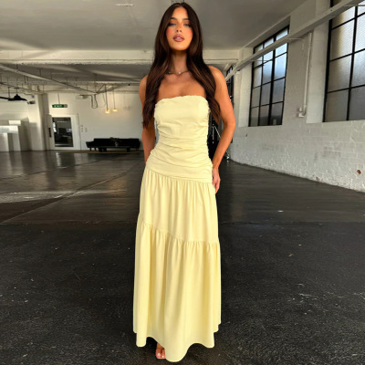 Strapless Ruched A-Line Dress with Cinched Waist 02