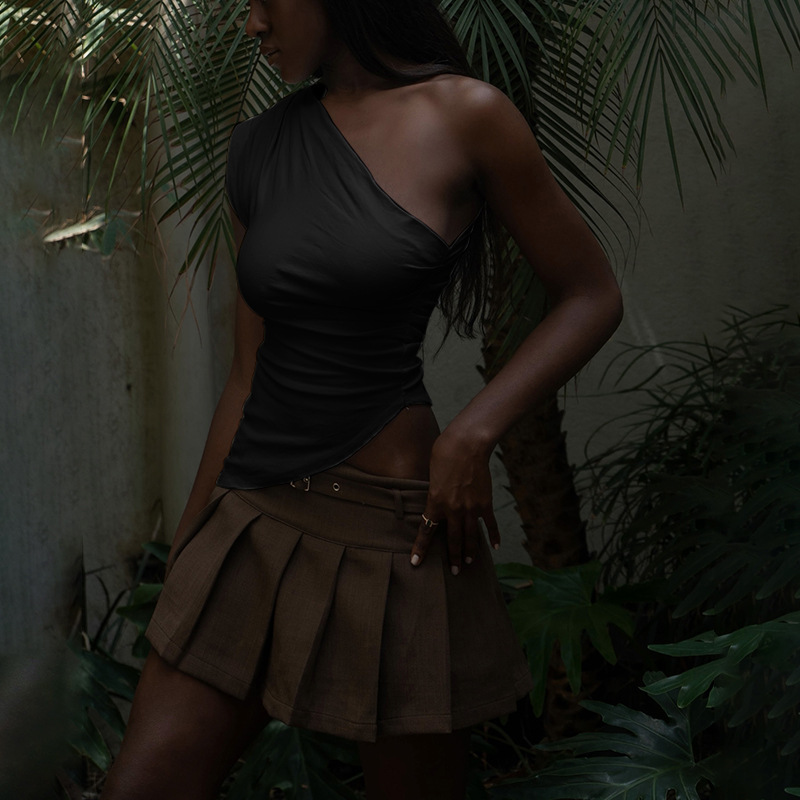 Off-the-Shoulder Fitted Tank Top with Asymmetrical Neckline