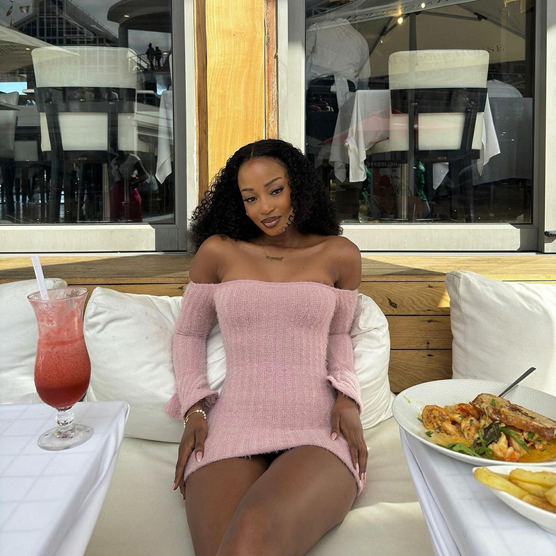  Fashionable Off-the-Shoulder Bodycon Dress 