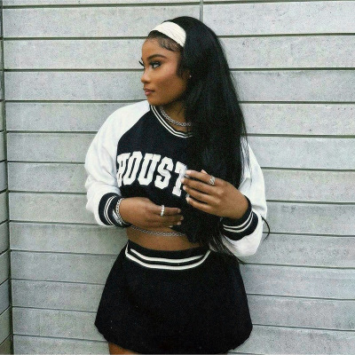 2025 Fall Winter New Women's Baseball Hoodie & Mini Skirt Set 02