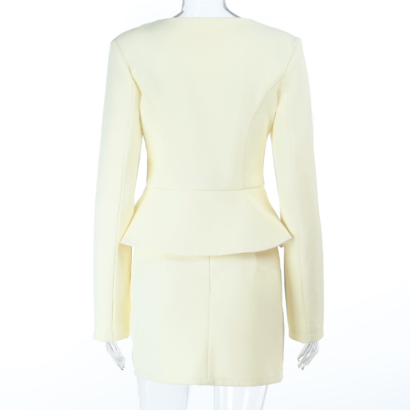  Elegant Blazer and Pencil Skirt Suit Set 