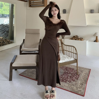 Sweet Heart Neck Fuzzy Trim Ruched Waist Cross Detail Feminine A-Line Dress 02