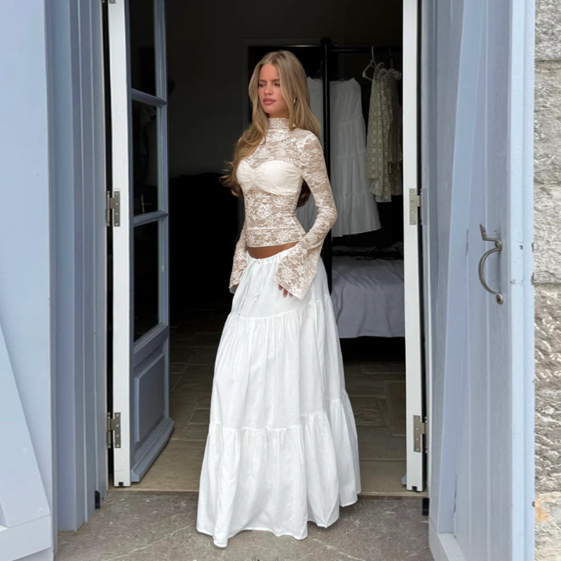 Lightweight Fashion Lace Trim Long Sleeve Top