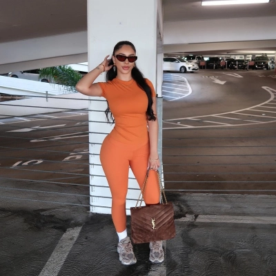 copy of Solid Color Crew Neck Short Sleeve T-Shirt and High Waist Fitted Long Pants 2-Piece Set  02