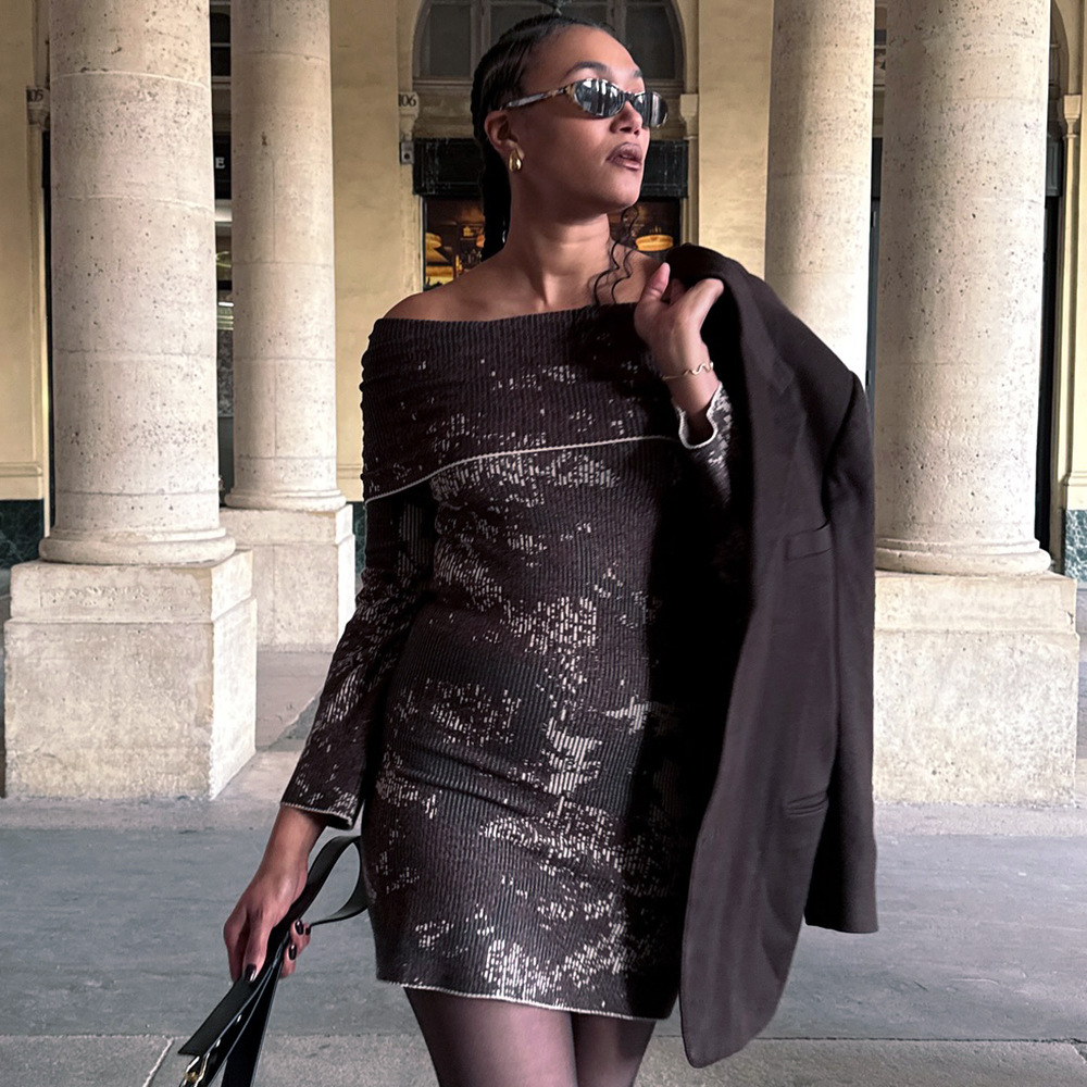  Off-the-Shoulder Long Sleeve Printed Bodycon Mini Dress