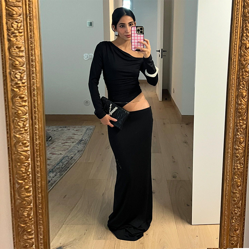 Solid Color One-Shoulder Long Sleeve Crop Maxi Dress