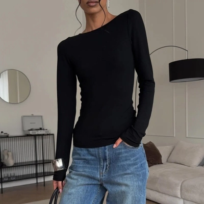 Solid Color Round Neck Long Sleeve Crop Top with Open Back 02