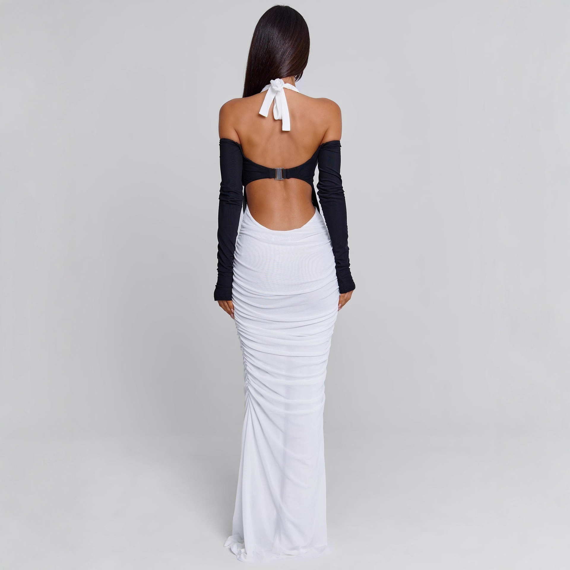 Color-Block Halter Neck Long Sleeve Maxi Dress with Sheer Mesh Panel & Open Back 