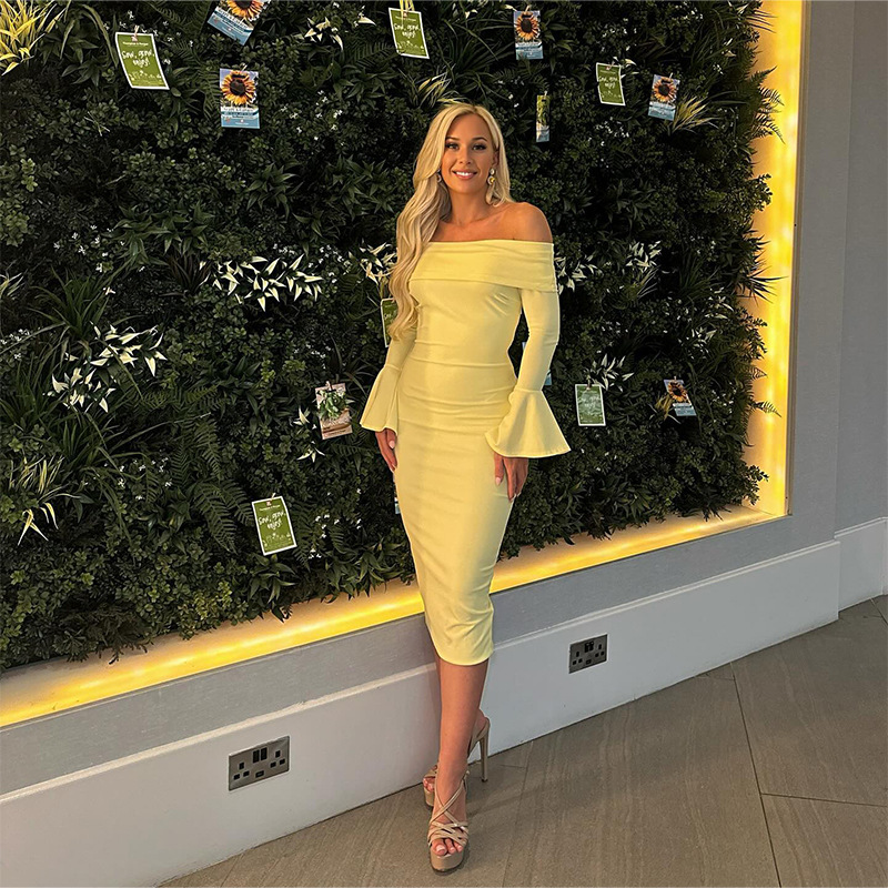 Solid Color Off-the-Shoulder Long Sleeve Maxi Dress