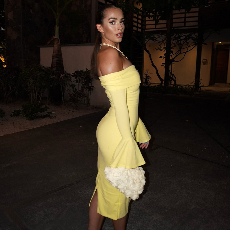 Solid Color Off-the-Shoulder Long Sleeve Maxi Dress