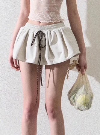 Versatile Elastic Waist Drawstring Shorts Skirt review William Davis