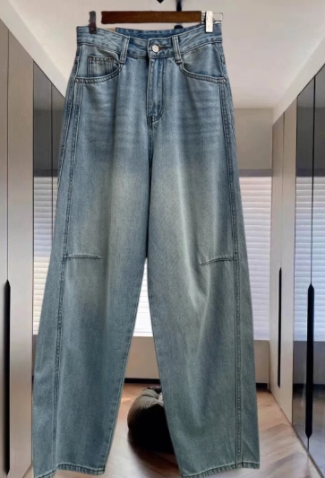 New Summer High - Waisted Blue Harlen Jeans review Amanda Wilson