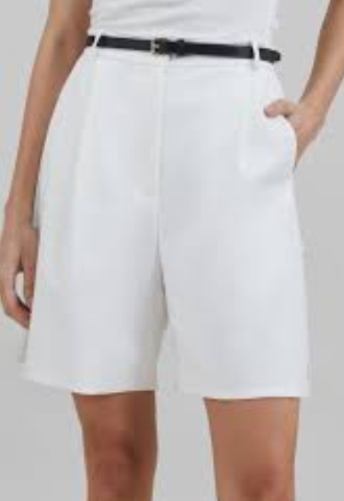 White High-Waisted Loose Shorts review David Wilson