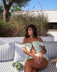 Crop Top & High-Waist Shorts Set review Lauren Simmons