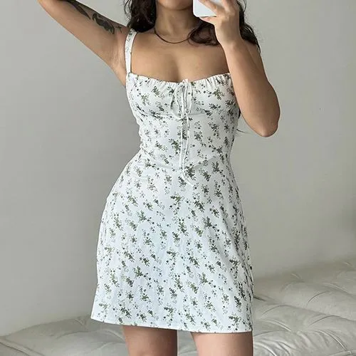  V-Neck Smocked Smock Dress for Beach Vacation, Daily Wear, Party - Cute Floral Sundress for Women review Emily Carter