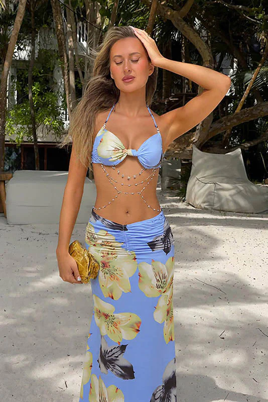 Women's Halter Neck Beaded Chain Detail Bodycon Backless Mini Dress review Emily Carter