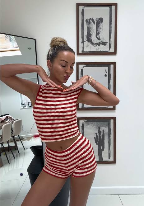 Trendy Striped Color-Block Tank Top and Shorts Set review Zoe Mitchell