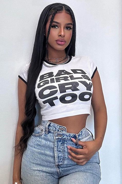 Graphic Letter Print Color-Block Short Sleeve Tee review Sophia Reed