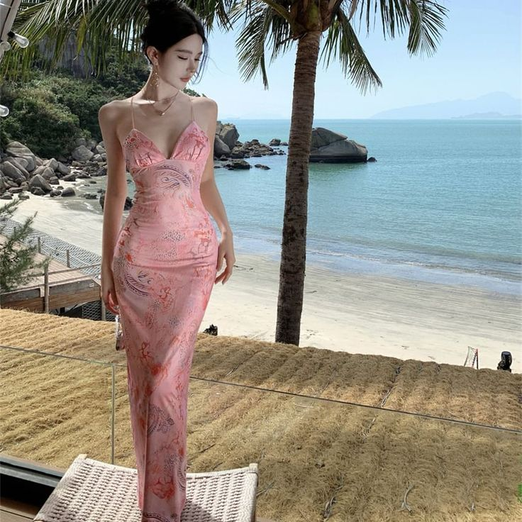 Floral Print Spaghetti Strap Backless Maxi Dress review Emily Thompson