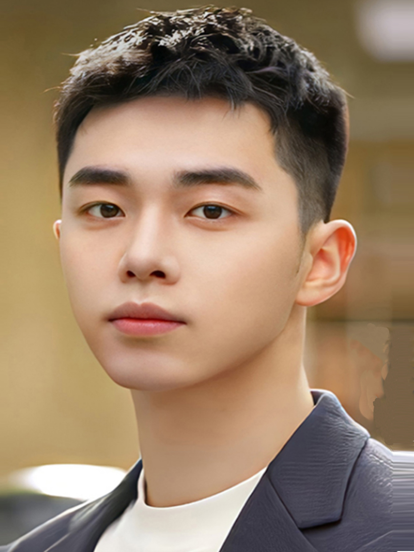 Invisible Natural Simulated Short Hair on Top of Men's Head