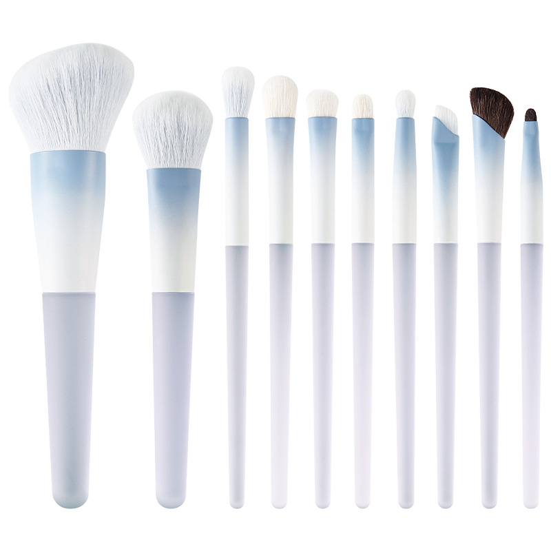 10 Makeup brush eye shadow brush is convenient to carry