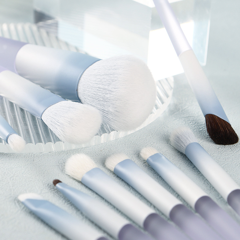 10 Makeup brush eye shadow brush is convenient to carry