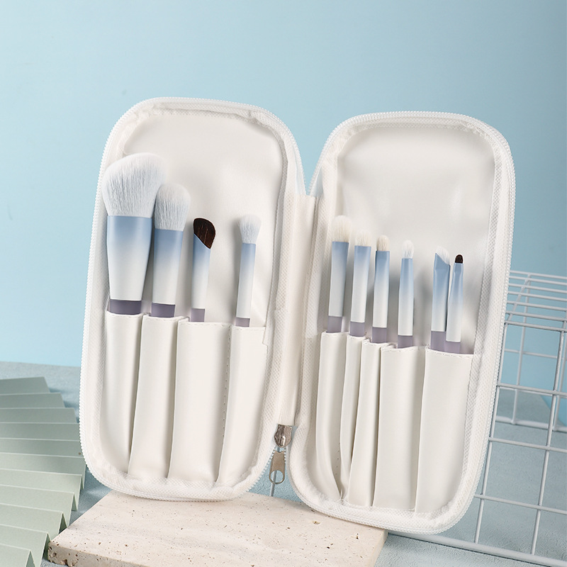 10 Makeup brush eye shadow brush is convenient to carry