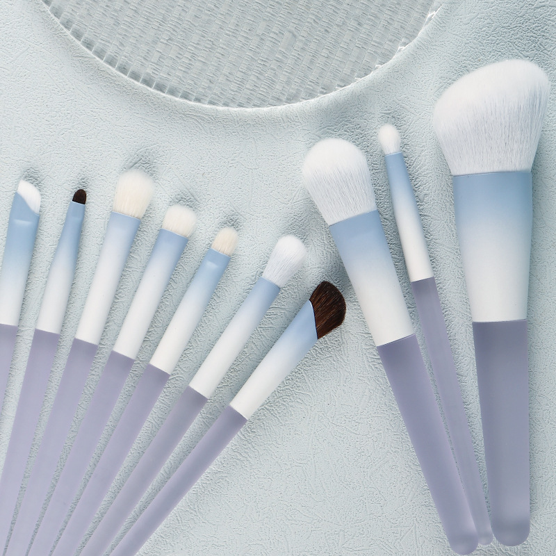 10 Makeup brush eye shadow brush is convenient to carry