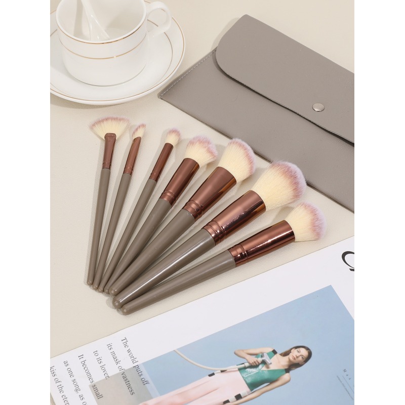 15 soft hair powder  blusher foundation make-up eye shadow concealer brushes