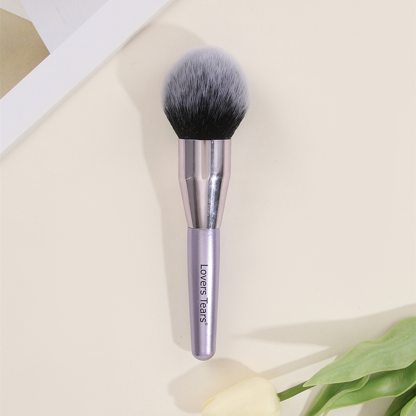 Lovers Tears single bulb makeup brush