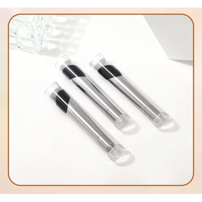 Thumb concealer brush all metal 01