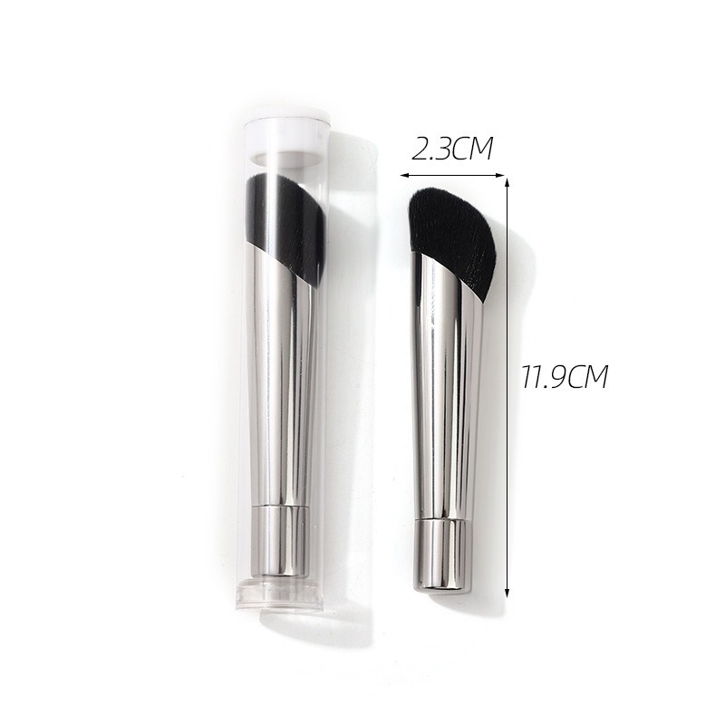 Thumb concealer brush all metal