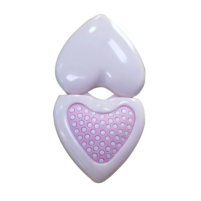 Cute and convenient plastic curved peach heart folding mirror