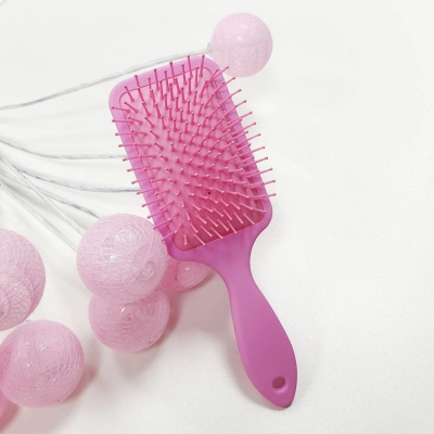 22CM pink plastic handle square plate comb 01