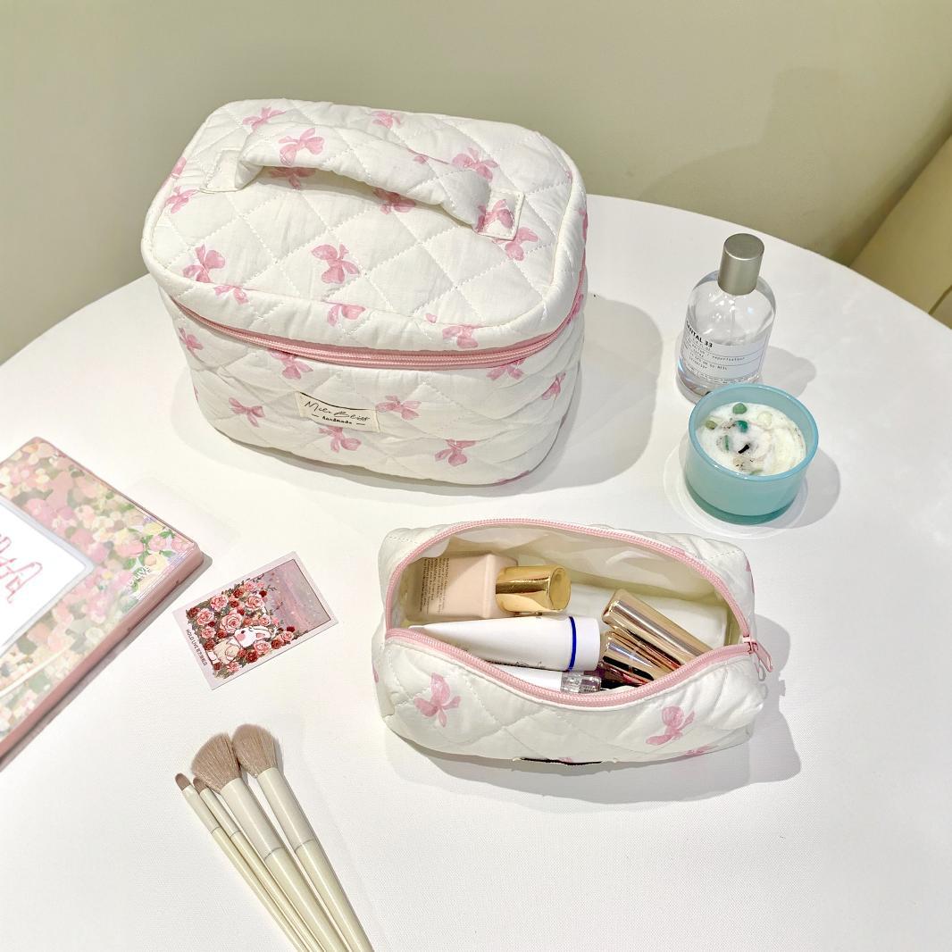Bow travel portable makeup bag