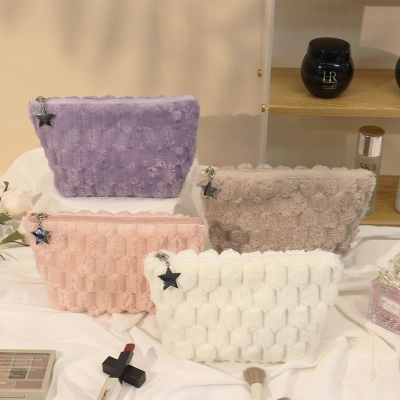 Plush Chess and Card Plaque Makeup Bag with Large Capacity 01