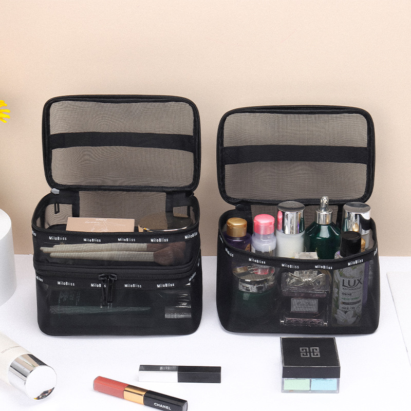 Wind Quilted Checkered Makeup Bag with Large Capacity