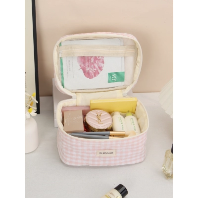 Wind Quilted Checkered Makeup Bag with Large Capacity 02